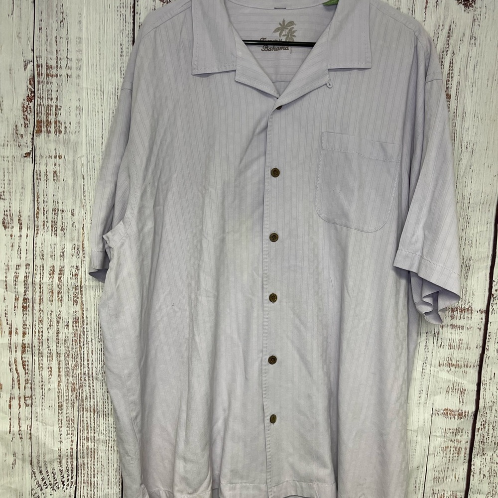 Tommy Bahama Men's Button Up Shirt Purple Lilac Print Short Sleeve 100% Silk XL